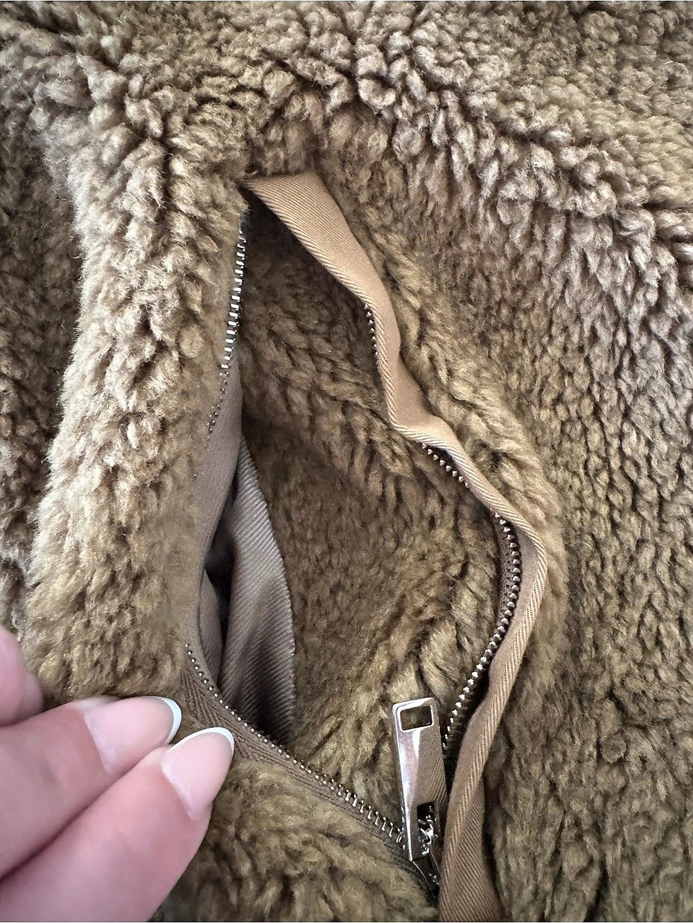 KHAITE Cropped Teddy Sherpa Fleece Zip Jacket Camel Brown XS - Picture 6 of 6